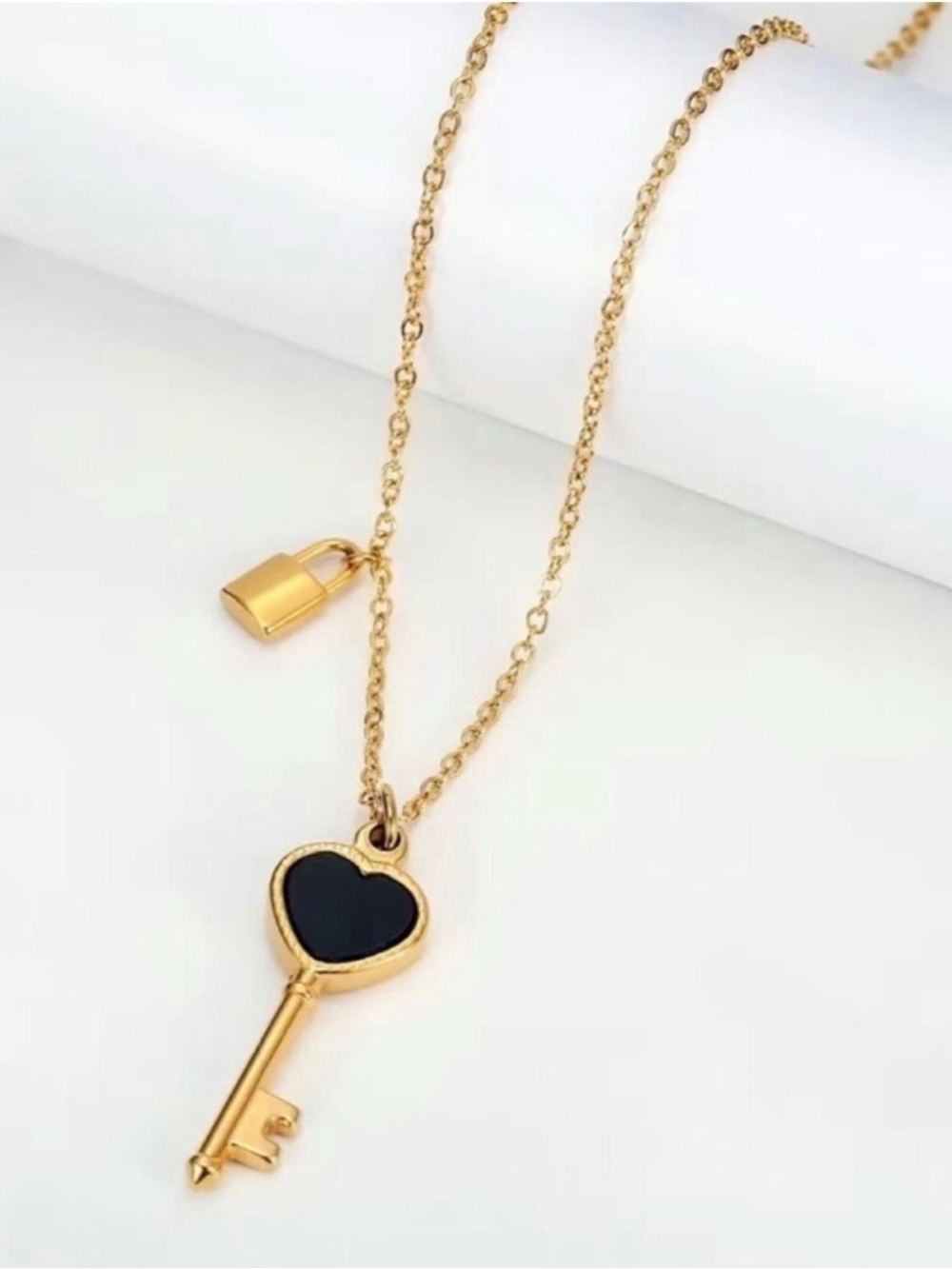 18K Plated Gold a black heart-shaped key With small lock charm pendant necklace